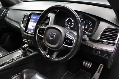 2017 Volvo Xc90 - Thumbnail