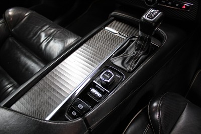 2017 Volvo Xc90 - Thumbnail