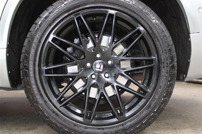 2017 Volvo Xc90 - Thumbnail