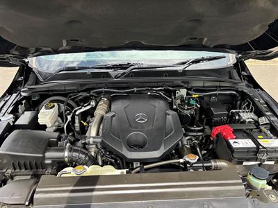 2020 Mercedes-Benz X-Class - Thumbnail