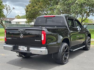 2020 Mercedes-Benz X-Class - Thumbnail