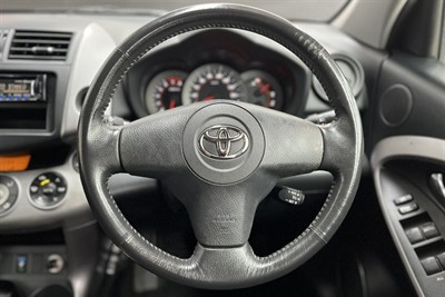 2006 Toyota RAV4 - Thumbnail
