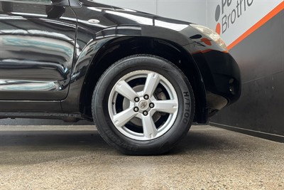 2006 Toyota RAV4 - Thumbnail