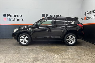 2006 Toyota RAV4 - Thumbnail