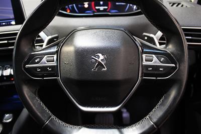2018 Peugeot 3008 - Thumbnail