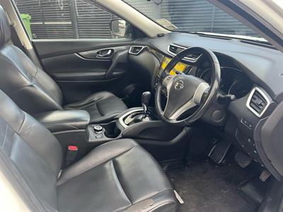 2015 Nissan X-Trail - Thumbnail