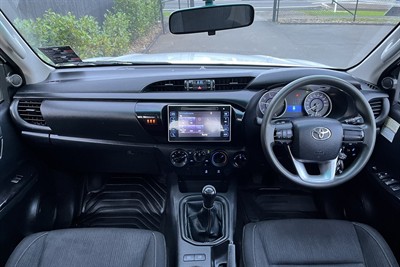 2019 Toyota Hilux - Thumbnail
