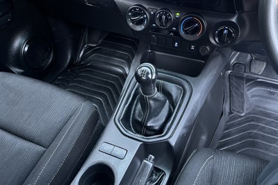 2019 Toyota Hilux - Thumbnail