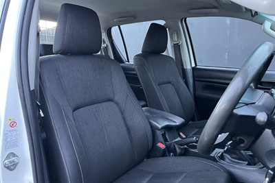 2019 Toyota Hilux - Thumbnail