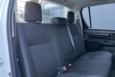 2019 Toyota Hilux - Thumbnail