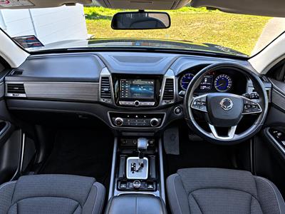 2020 Ssangyong Rexton - Thumbnail
