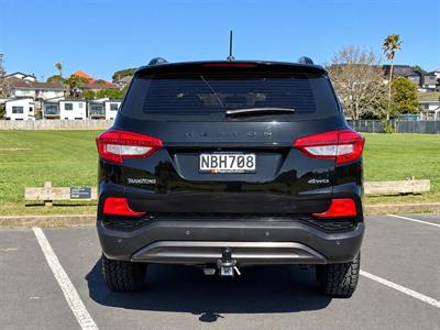 2020 Ssangyong Rexton - Thumbnail