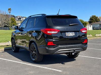 2020 Ssangyong Rexton - Thumbnail
