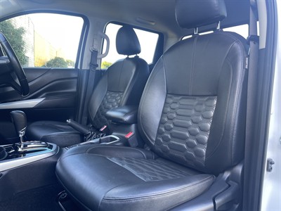 2021 Nissan Navara - Thumbnail