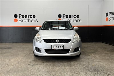 2012 Suzuki Swift - Thumbnail