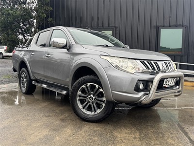 2015 Mitsubishi Triton