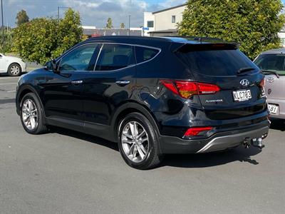 2017 Hyundai SANTA FE - Thumbnail