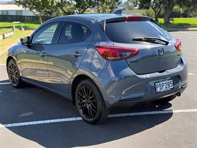 2022 Mazda 2 - Thumbnail