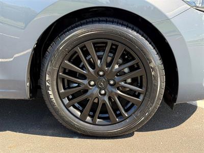 2022 Mazda 2 - Thumbnail