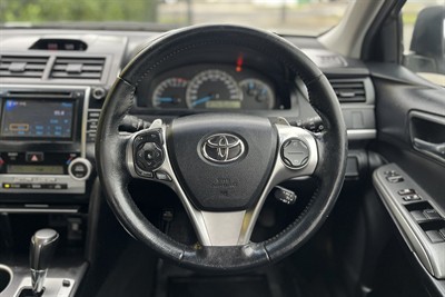2012 Toyota Camry - Thumbnail