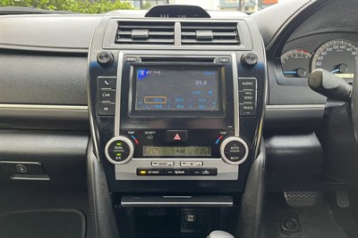 2012 Toyota Camry - Thumbnail