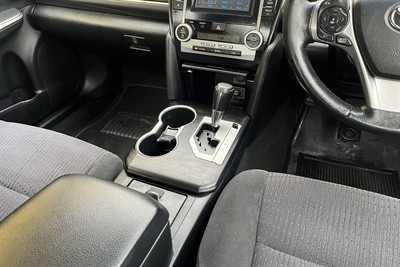 2012 Toyota Camry - Thumbnail