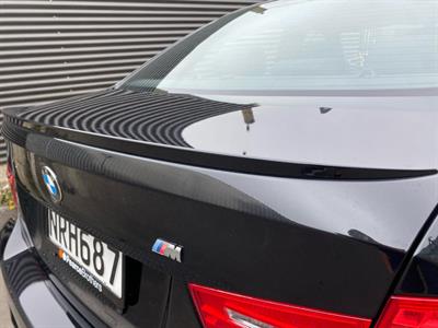 2010 BMW 325i - Thumbnail