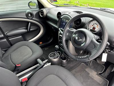 2011 Mini One - Thumbnail