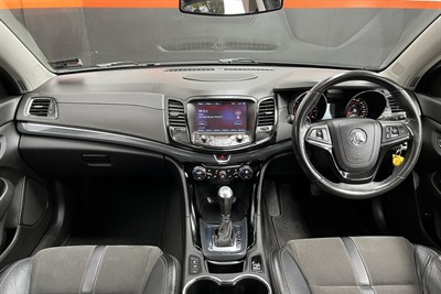 2013 Holden Commodore - Thumbnail