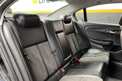 2013 Holden Commodore - Thumbnail