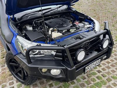 2016 Toyota Hilux - Thumbnail