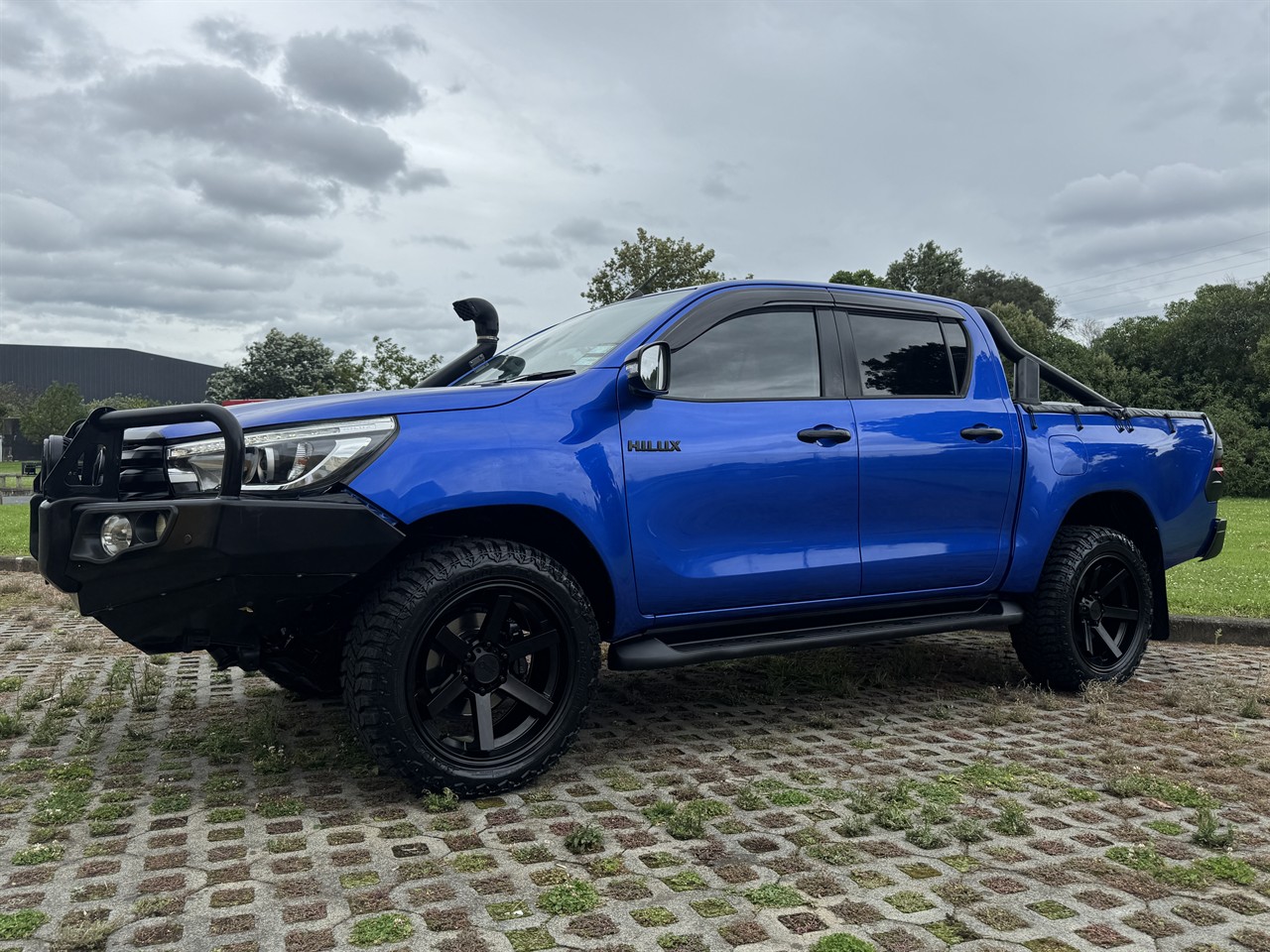 2016 Toyota Hilux