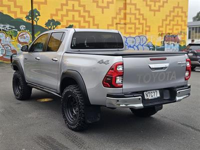 2021 Toyota Hilux - Thumbnail