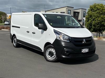 2022 Mitsubishi Express