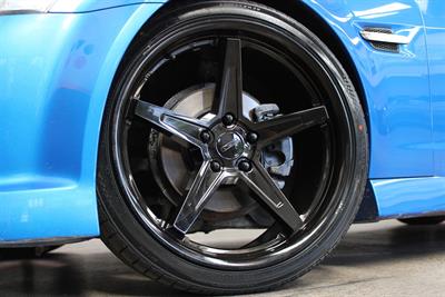 2010 Holden Commodore - Thumbnail
