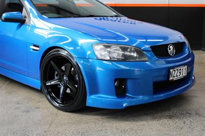 2010 Holden Commodore - Thumbnail