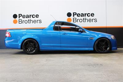 2010 Holden Commodore - Thumbnail