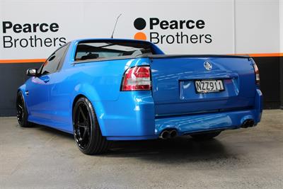 2010 Holden Commodore - Thumbnail