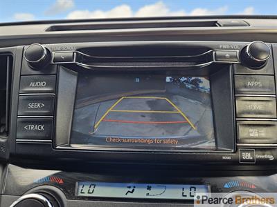 2017 Toyota RAV4 - Thumbnail