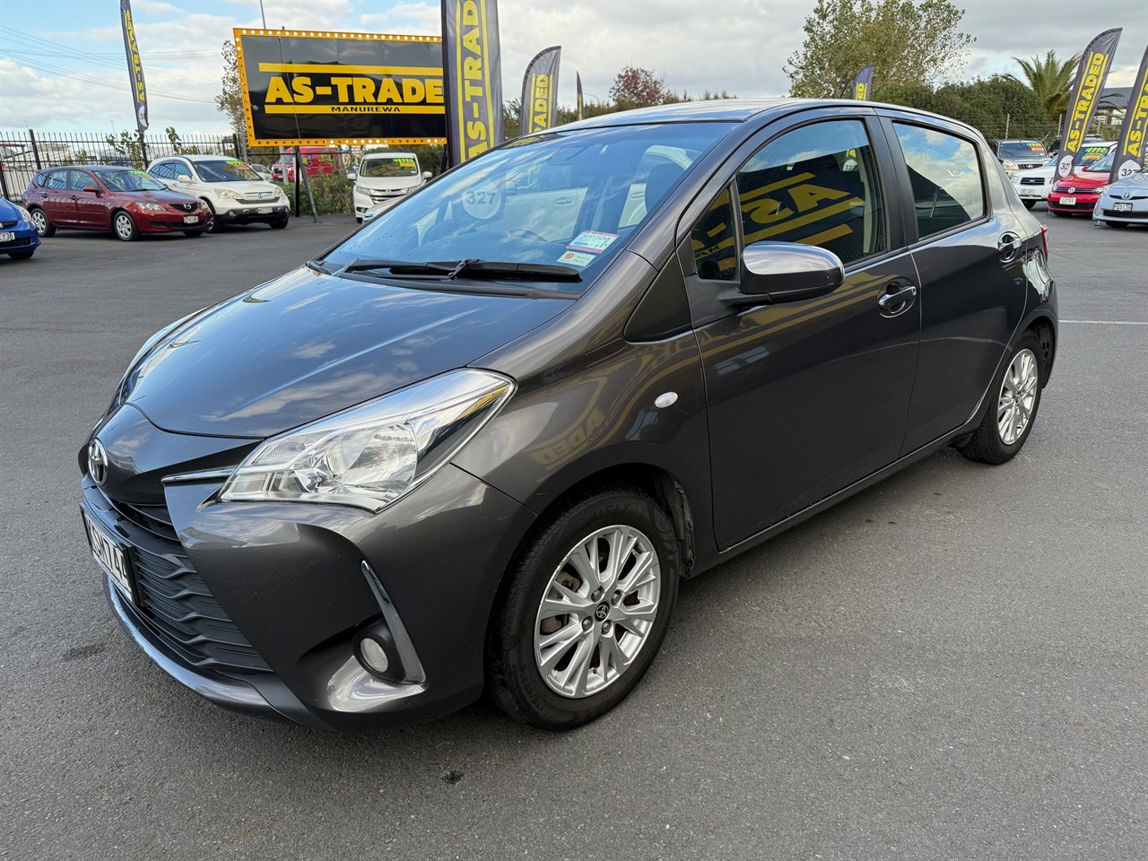 2017 Toyota YARIS