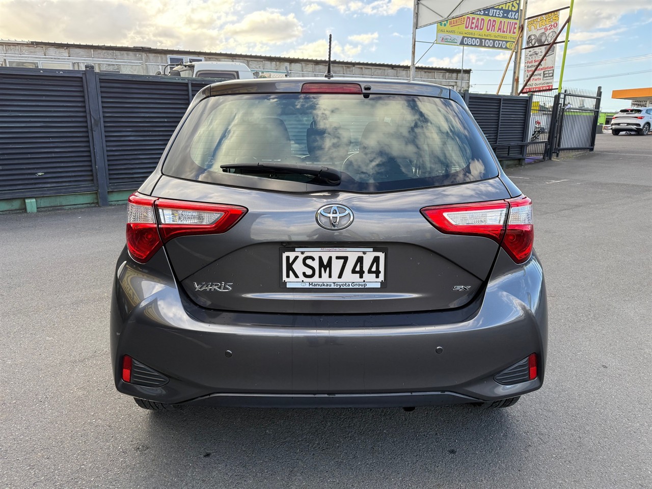 2017 Toyota YARIS