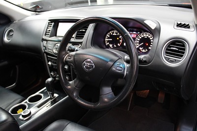 2014 Nissan Pathfinder - Thumbnail