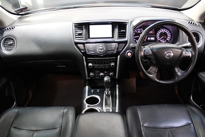2014 Nissan Pathfinder - Thumbnail