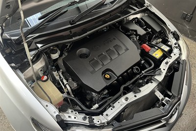 2015 Toyota Corolla - Thumbnail