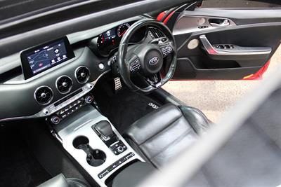 2020 Kia Stinger - Thumbnail