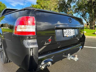 2011 Holden Commodore - Thumbnail