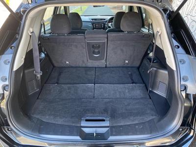 2015 Nissan X-Trail - Thumbnail