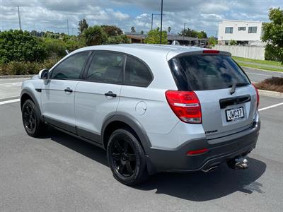2016 Holden Captiva - Thumbnail
