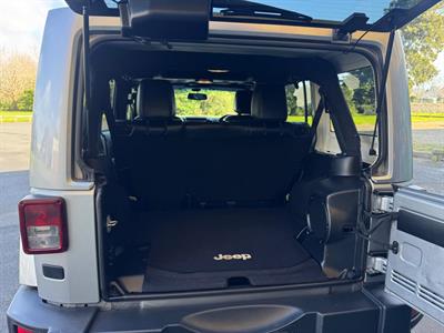 2013 Jeep WRANGLER - Thumbnail