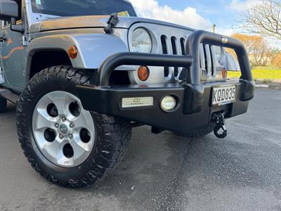 2013 Jeep WRANGLER - Thumbnail